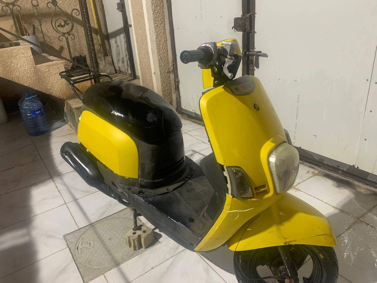 سلام عليكم للبيع ماكس بوليس بيها كسر بالكفر والدبل الامامي يحتاج تبديل وغيرها الدراجه حلوه ونظيفه الشراي يطبلي خاص لو يتصل عليه على هذا الرقم ***********
