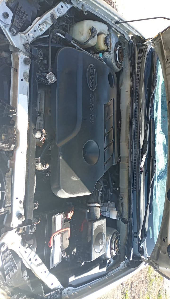 سلام عليكم 
بي وأيدي موديل 13 اوتماتيك 
رقم بغداد الإنكليزي  بسمي تحويل ثاني يوم 
مكينه وكير وتبريد وحداديه وتخم تايرو كهربايات 
مكفولات السياره جاهزه السعر 47وبيها مجال 
بكاني بغداد بسمايه ***********
