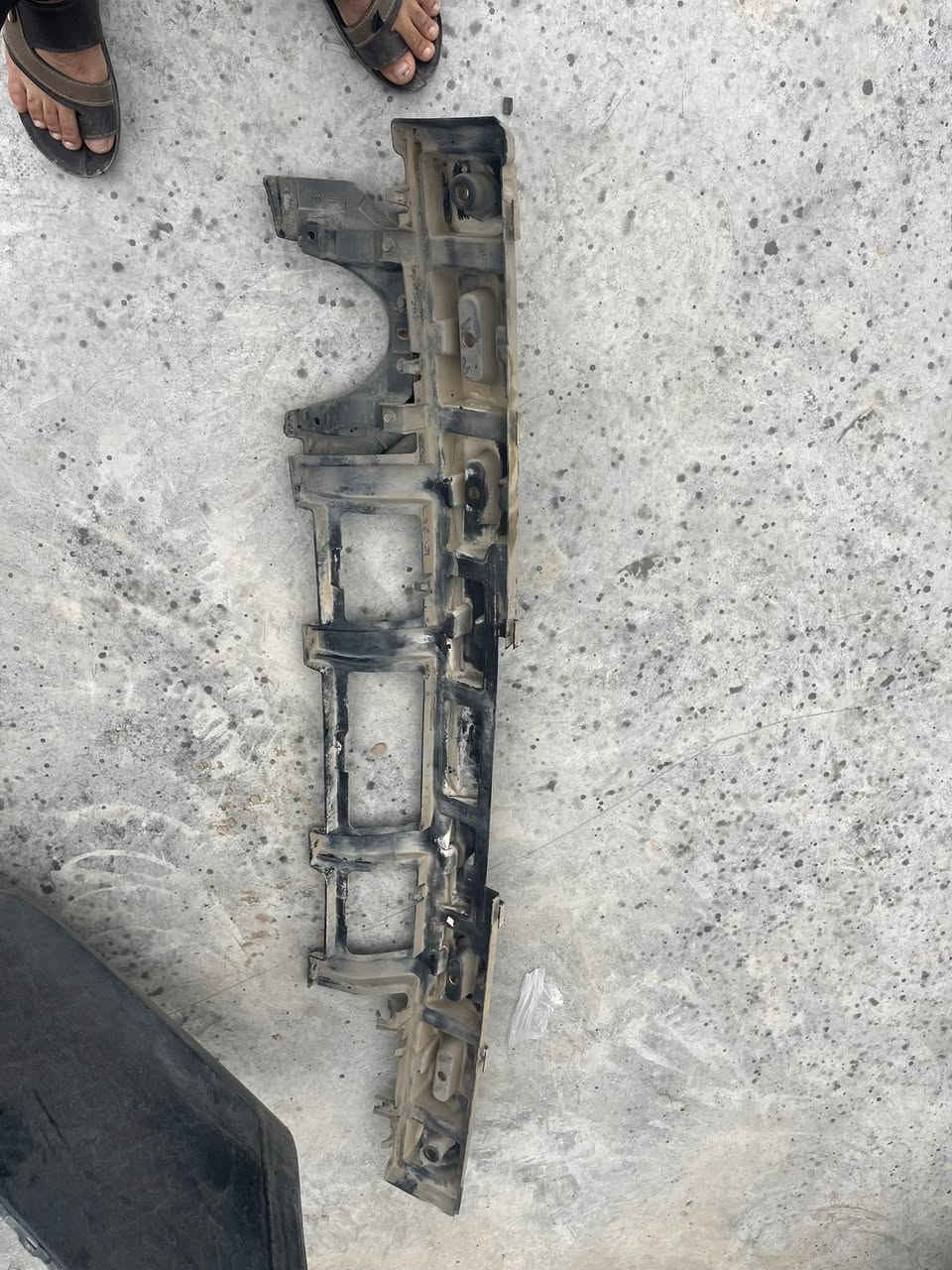 سلام عليكم دعاميه اوباما12/11 وياه حلوك صالنصه والدفيوزر الخلفي حدثت سياره وذبيته مابيه بس كسر واحد صغير فقط ومن تنشد ميبين قيم بل يرضي الله واخذه مكاني ديالى


**إذا كنت صاحب هذا الإعلان وتريد حذفه لأي سبب، رجاءا أرسل رسالة إلى الدعم الفني**