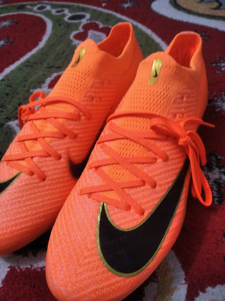 قطـع اخيـرااا الاصــلي شـرط
احذيه ســـتد ومحبب اصلي شرط فحص باركود فيتنامي وبــــوسني واندنوسي اذا مو اصلي تكدر ترجعه بيد المندوب
الاسعار والاحجام مختلفة 
القطعه التعجبك دزه صوره خاص يجيك سعر وقياس
*********** توصيل لجميع المحافظات
