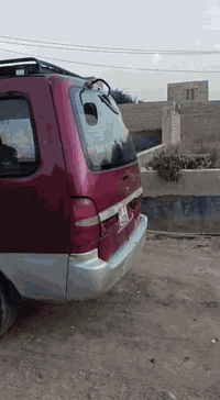 سلام عليكم كيه بريجو للبيع موديل 97 سياره مكفوله كير محرك اكسل شواصي بلاديات كهربائيات كله شغاله تخم تاير رقم واسط انكليزي سنويه 2030 باسمي تحويل ثاني يوم مكانه واسط متواجد ع فيس وهذا رقمي ***********
