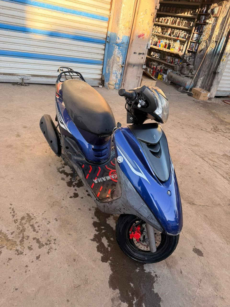 سلام عليكم اخوان بريز بغبفاء قبل شهر ماخذها من رنبه درجه لوك برغي ممفتوح بيها واجدد من صور سعر مليون نهائي مكاني حريه
***********
