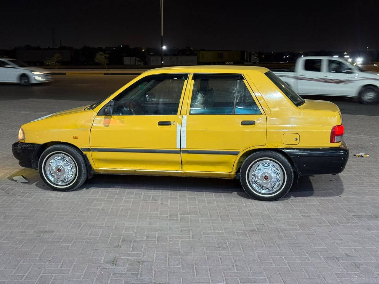 السلام عليكم
سايبه 2015
سنويه مجدده 28 مصفره هيئه وغرامات وبيهه خط وبحث وصولات تصفير 
تحويل ثاني يوم
مكينه گير بجيس 
حداده نافضهه نفض 
برانكيتات ع وضع شركه 
سياره مكفوله من الضربه وصبق تخم تايرات ويلكب جديد قرفه سياره تخبل مسجل وسماعات مضخم 
كهربائيات كلهه شقاله فول الفول 35 وبيهه مجال الشراي العنوان البصره الزبير
هاتف: ***********
