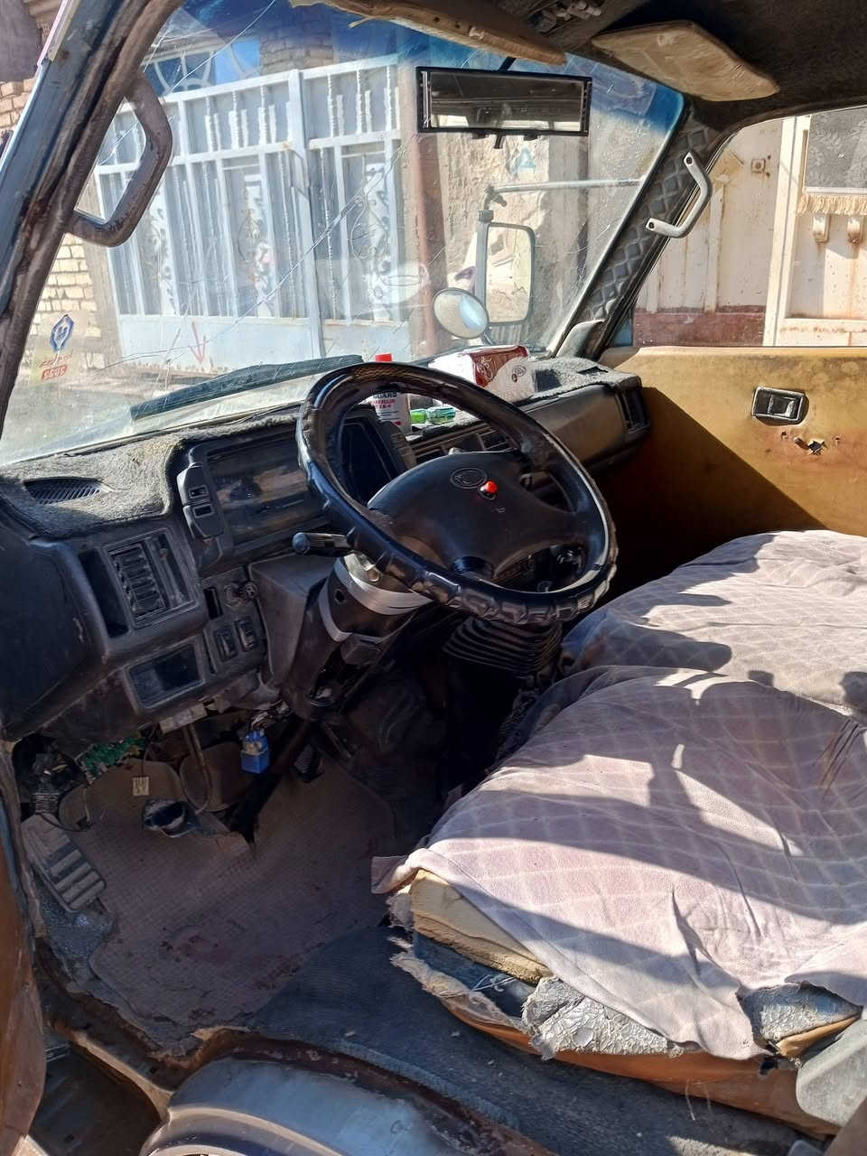 اسيا للبيع موديل 96 محرك كير اكسل مكفول مصبوغه عام السعر 50 هاتف ***********
