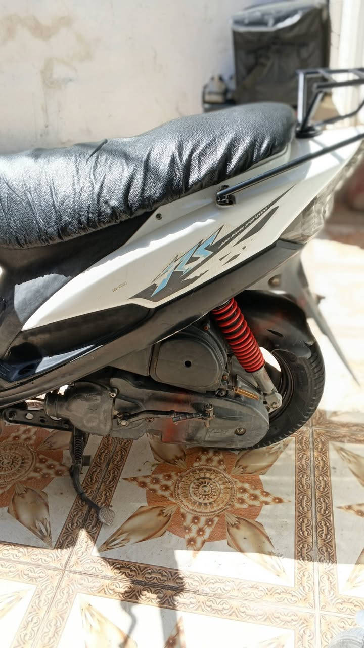 سلام وعليكم
دراجه ماكس عدله دراجه جديده مانقصهاا شي كهربائيات كلهاا شغاله سلف وهندر نكره وحده تشتغل دراجه مفتوحه نهضه ومعدله دبل امامي رياضي دراجه كلهاا ختم واحد السعر600 وبيهاا مجال مكان البصره قضا القرنه 
***********
