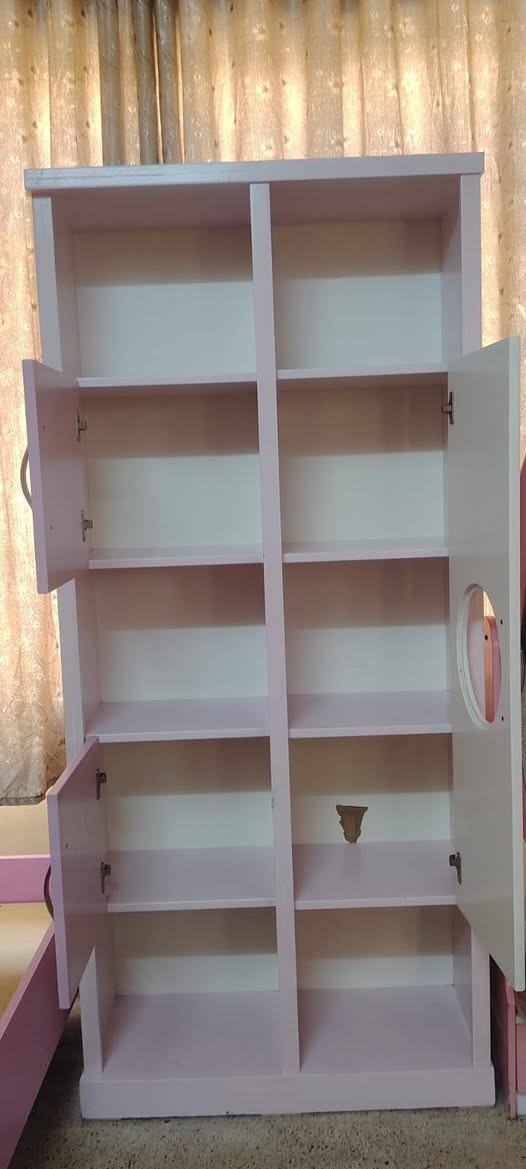 السلام عليكم غرفه نوم للبيع السعر250الف متكونه من6قطع


**إذا كنت صاحب هذا الإعلان وتريد حذفه لأي سبب، رجاءا أرسل رسالة إلى الدعم الفني**