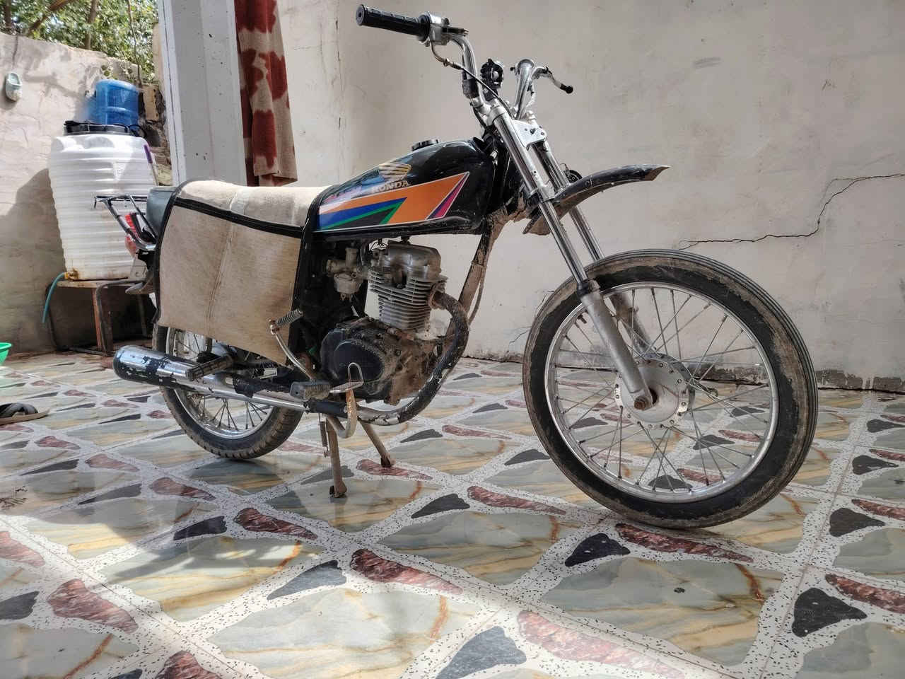 للبيع دراجه ارشه كلك
السعر 250
الرقم ***********
