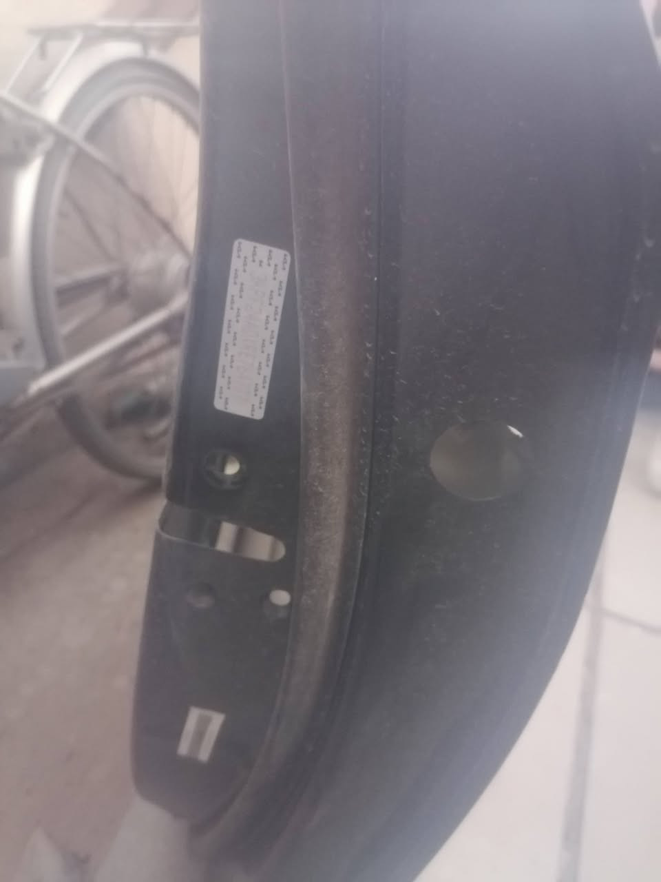 السلام عليكم عندي هذا باب للبيع مال كيا فورتي ٢٠٢٤ الاتصال ***********
