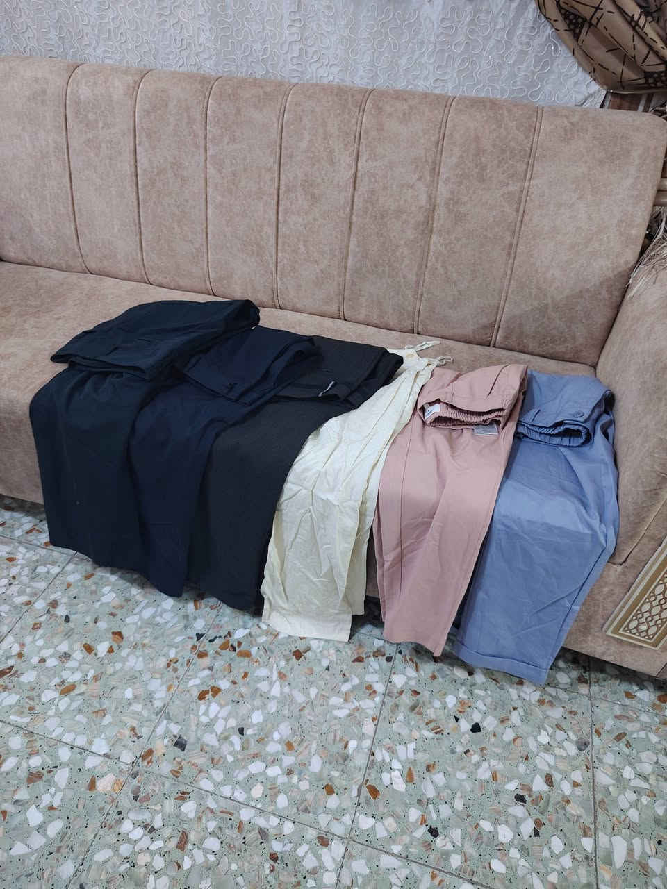 تنزيلات تنزيلات جوه السوك الكميه محدودة بنات القطعه ب٣  وكل ٢ب٥


**إذا كنت صاحب هذا الإعلان وتريد حذفه لأي سبب، رجاءا أرسل رسالة إلى الدعم الفني**