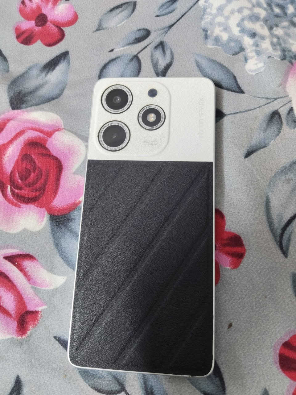 موبايل تكنو سبارك ١٠برو  للمراوس فقط ذاكره ٢٥٦ والعشوائية ٨+٨ بغداد, العراق


**إذا كنت صاحب هذا الإعلان وتريد حذفه لأي سبب، رجاءا أرسل رسالة إلى الدعم الفني**