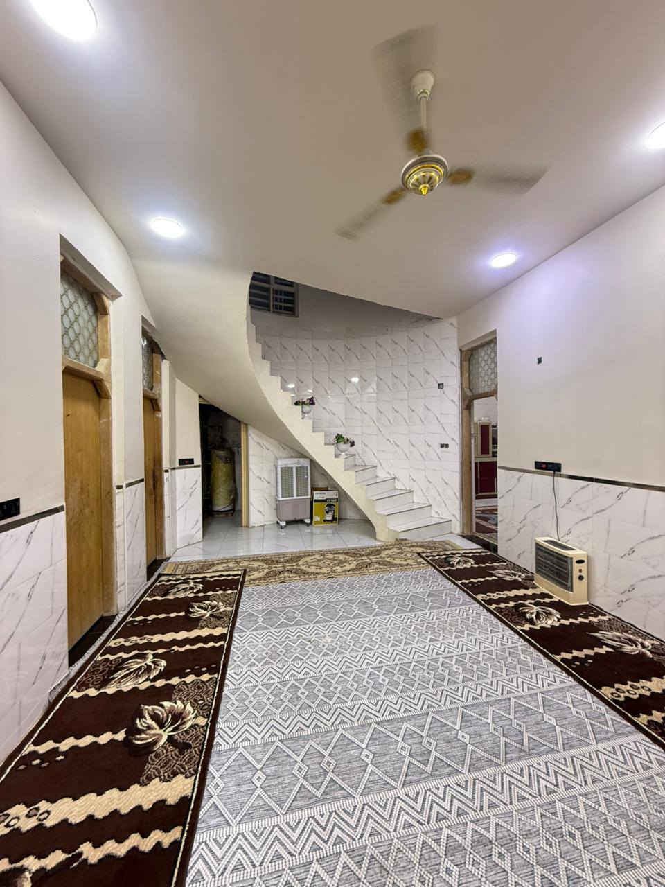 البيت البيع ***********
