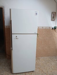 ثلاجة • بخاخ • حجم أكبر
