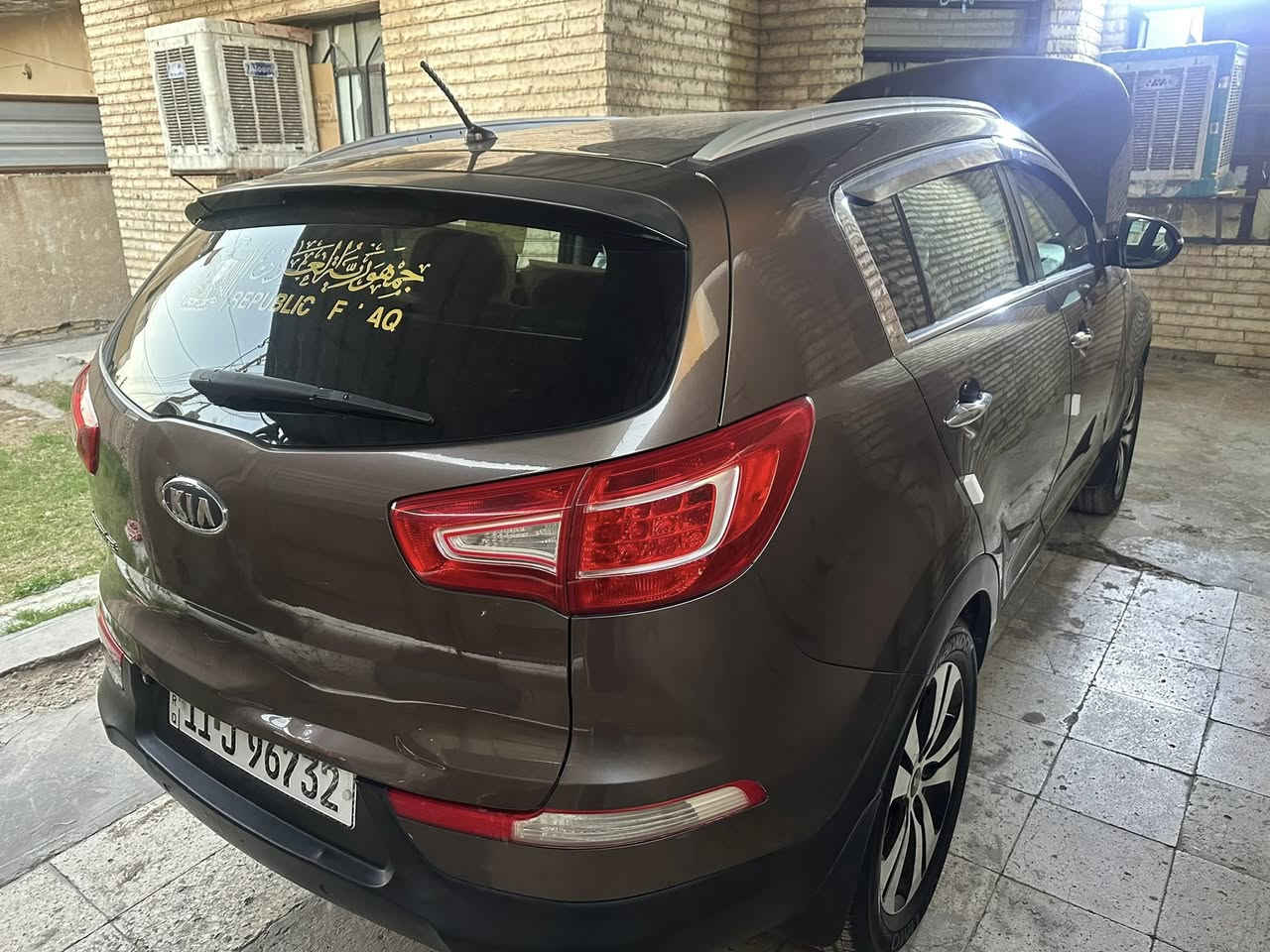 سلام عليكم كيه سبورتج موديل ٢٠١٢ خليجي فول مواصفات ماشيه ١٠٥
كير مكينه تبريد صدر كفاله عامه بيها طخه خفيفه بلحاملغ خلفي بدون داخل مباوك بلباب باقي سياره كفاله عامه سعر خاص مكان بغداد بياع رقم ***********
