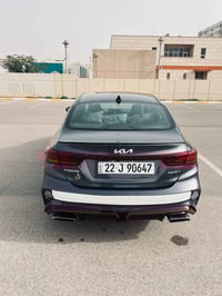 سيارة فورتي 2023 ماشية 51 سيارة gt مواصفاتها خير من الله  تبريد قطعتين...