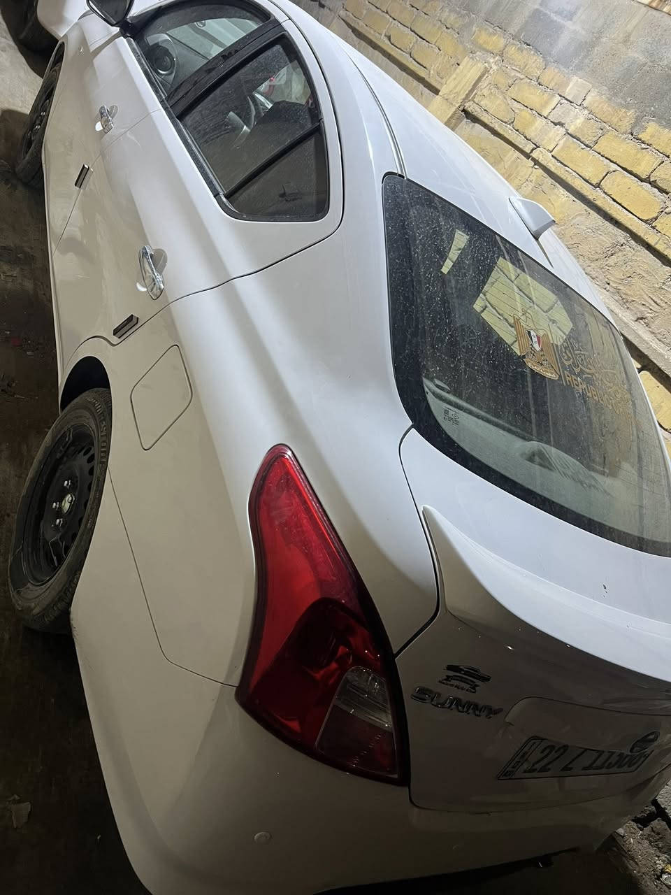 نيسان سني مديل 24 سيارة جديدة ماشية 19 الف ما ناقصهة شي سعر 124 عنواني لبصرة سيارة هندي موو مصري لبليتة زركة رقمي *********** ما متواجد عل فيس واتسام موجود
