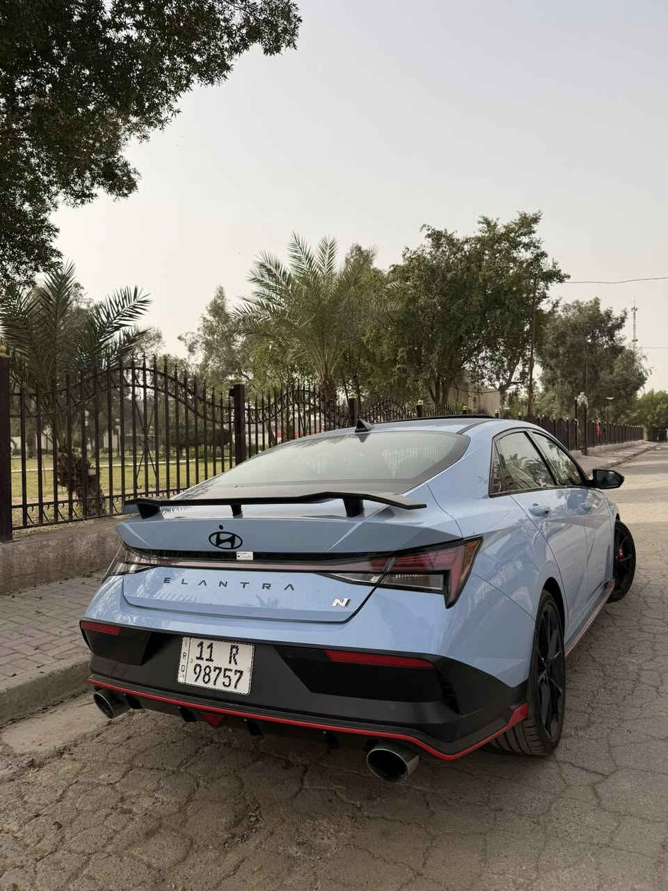 للبيع لانتره N لون مميز
موديل 2025 
سياره دخول جديد 
ماشيه 2000 الف سياره زيرو ما مشيه قليل 
محرك 2000 تيربو 🔥
حادثهة بنيد و جاملغ مبدلات نفس لون صبغ ما بيهة سياره
سياره فول الخير بعد موصفات N معرفه
سياره بسمي تحويل ثاني يوم ترقيم جديد 
سعره 210 ورقه بيهة مجال 
غير متواجد بل فيس 
*********** مكان سياره بغداد بلديات
