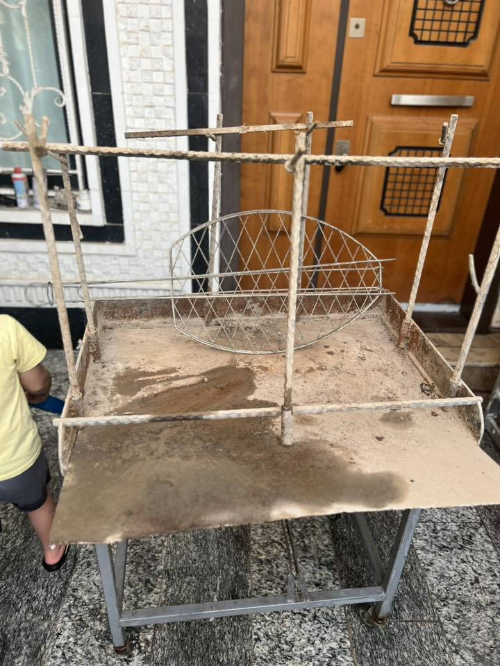 شواية سمج للبيع
المكان بغداد السيدية
***********
السعر ٢٥ الف
