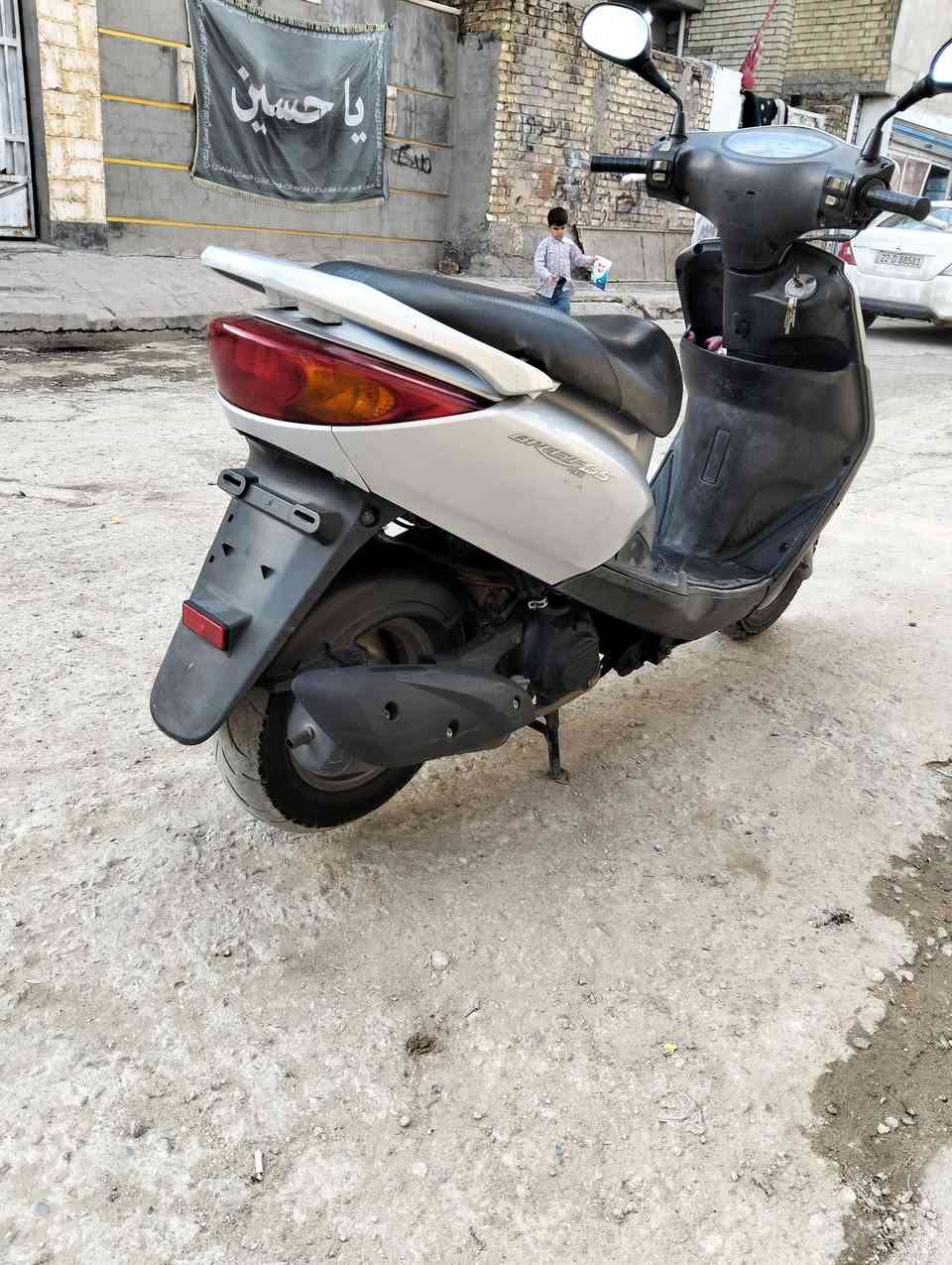 دراجة بريز اكزز مكفولة من كفرات من اكسن من شاصي للستفار ***********
