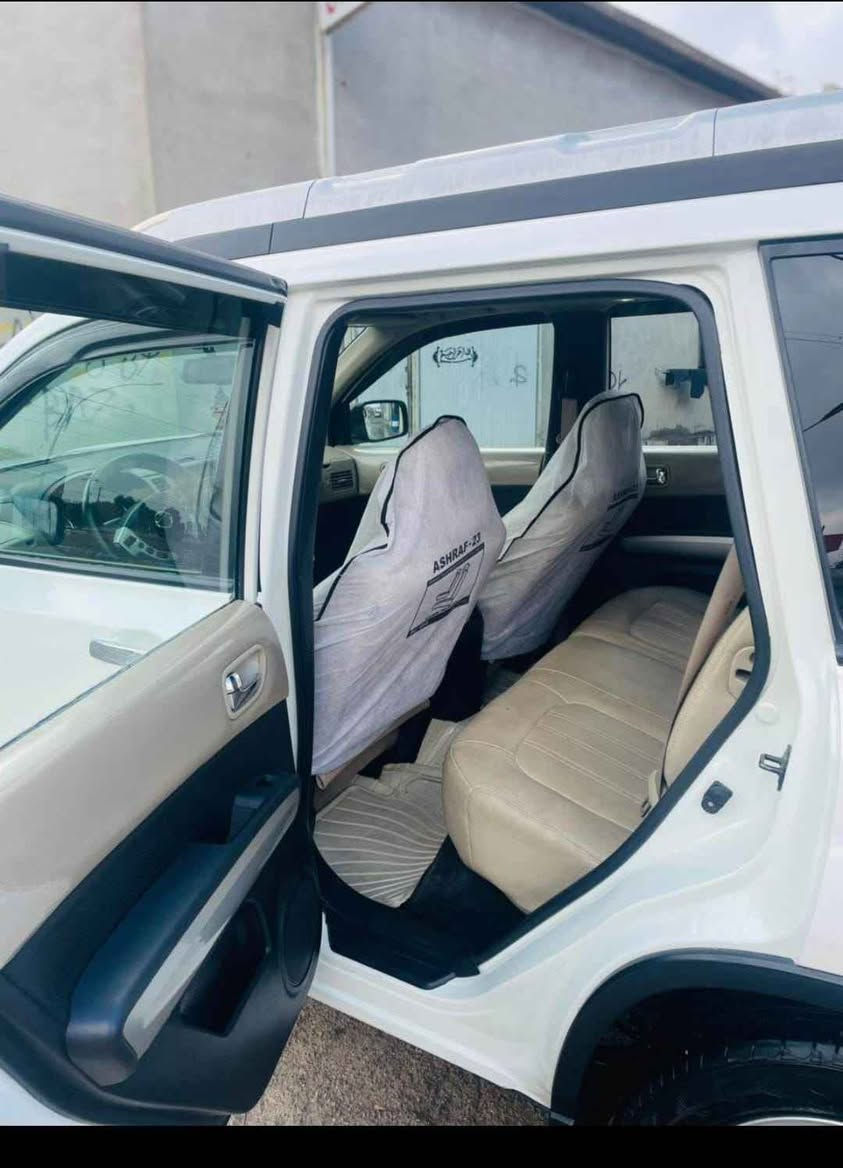 نیسان ئێکسترا 2011 فول فول 90 هه زار ڕۆیشتیه هیجی نیه ڕه قه موو سه نه وی نوێ یه گێر و مە کینە ته برید تاخم تایه توند و تۆلی غرامه به ناو کردن سبوغ سارده کوت به شه رت سحری 143 وه ره قه که مێک مه جال شوێن مسیف کۆڕێ *********** شقلاوة, أربيل
