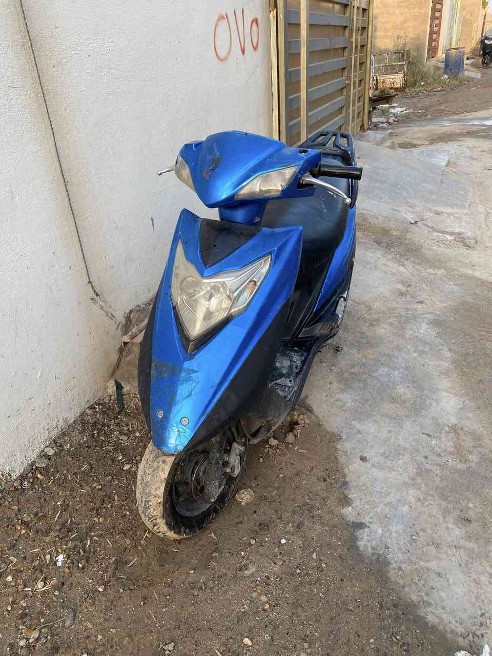 سلام عليكم هوجي لبيع عاطل ابيع عله وضعه العنوان التميم رقم الهاتف ***********سعر250
