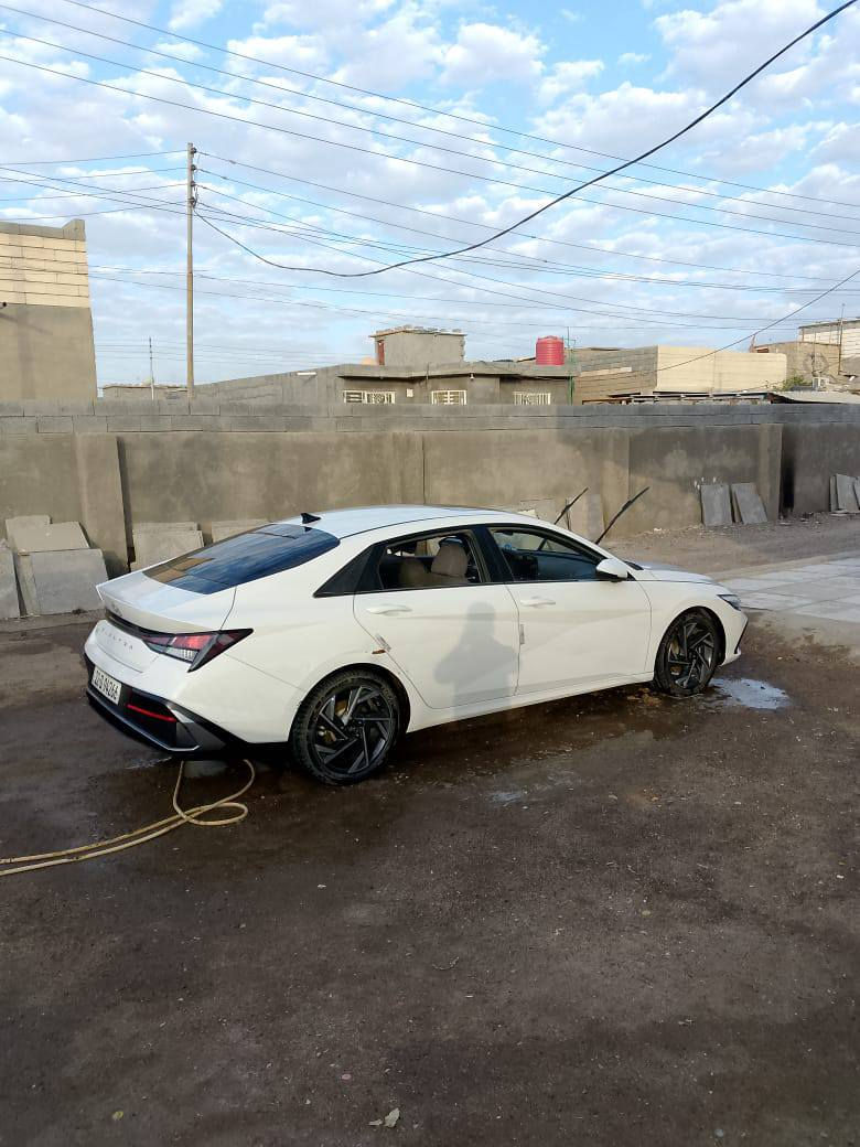 لانتره مديل 24
شد الصيني رقم ربيل ماشيه 70 بيه كد شبر بارد بل جاملخ المامي وبيه طخه بل داير مبين بل صوره 
***********
