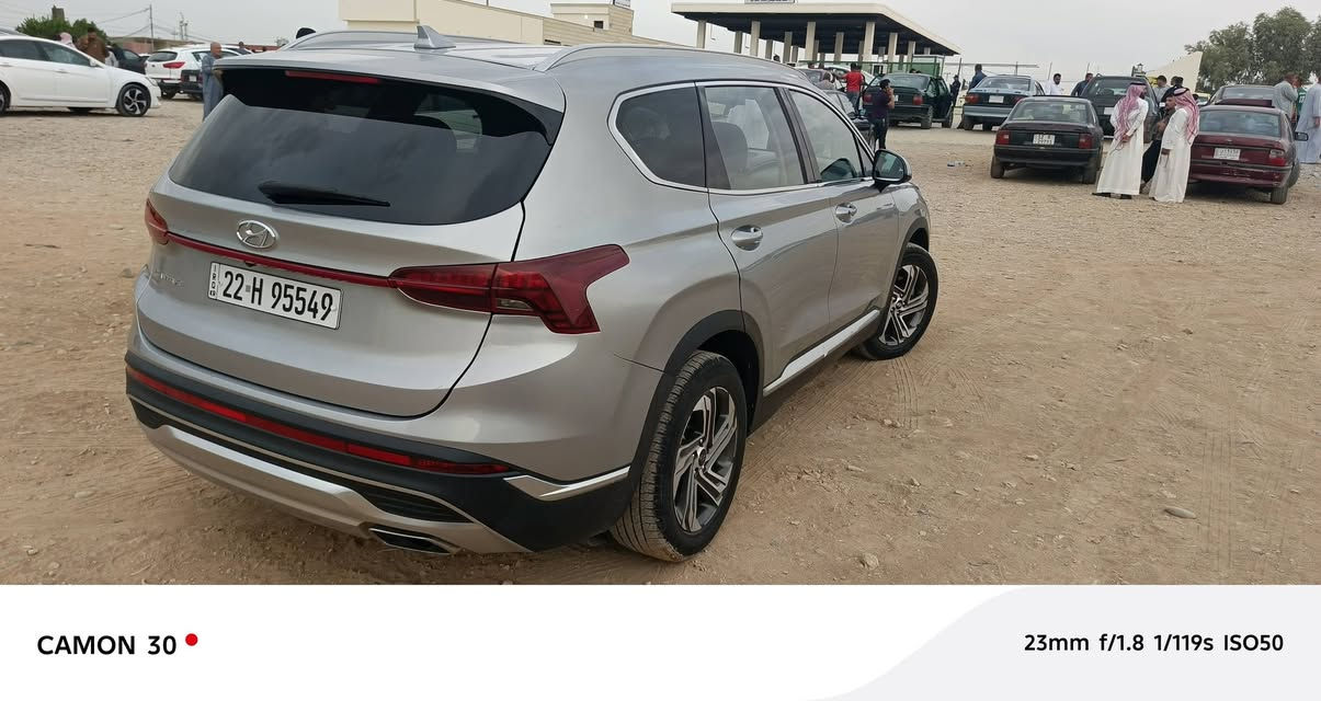 سنتافي للبيع موديل 2022امريكي ضرر جاملغ خلفي وباب الجنطه بدون دواخل شرط كير ومحرك شرط ماشيه 86ميل السعر 210وبيها مجال اتصل وتدلل ***********
***********مكان السيارة ناحية زمار
