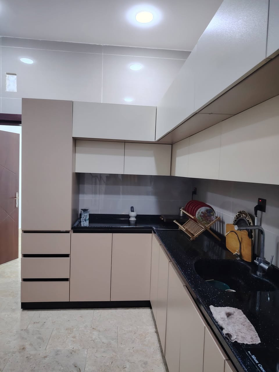 كاونتر للبيع اج دي اف مرمر وياه طباخ ومرشحه


**إذا كنت صاحب هذا الإعلان وتريد حذفه لأي سبب، رجاءا أرسل رسالة إلى الدعم الفني**