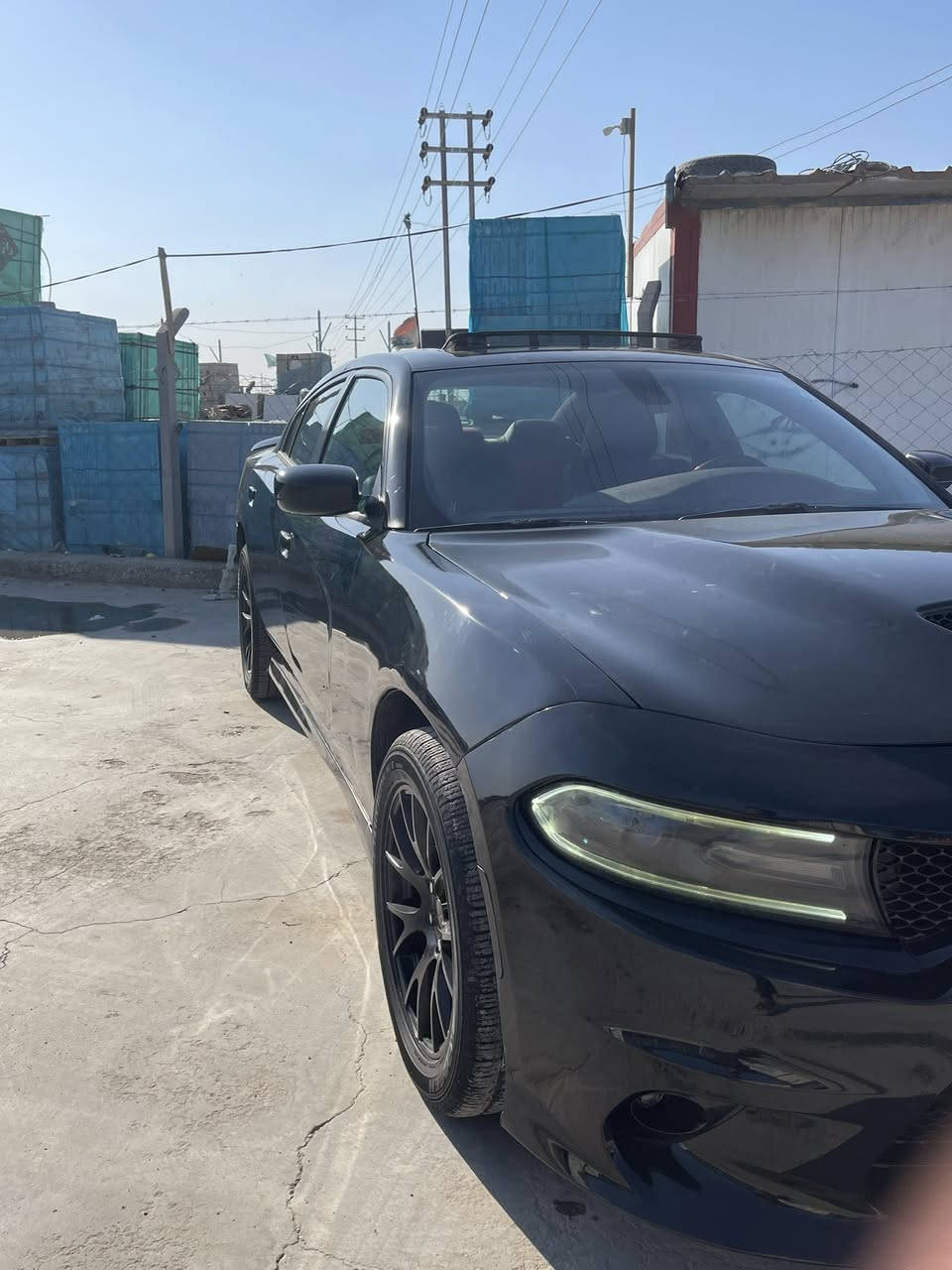 بسم الله الرحمن الرحيم
سلام عليكم جارجر للبيع مديل 16اصل 
سياره فولل واحد عله واحد فتحه 
دواخل جلد خزن ميموري
كراسي حضن سياره حله من صوره 
بسمي مداور يمته ماتريد 
تخم تايرات جدد 
مامشتغله خط سياره مال جناي 
سياره فورويل ملغي محدثه دعاميات وبنيد RT
محرك 6سلندر مكينه وكير مكفوله شواصي مكفوله 
حادثه بس جاملغ مامي عكس سايق مامفتوح نفته مصلح
وبيه بارد بل جنطه وبارد بل باب 
مكان سياره دوانيه 
السعر 168وبيه مجال 
الاتصال ***********
***********
