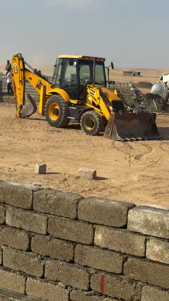 حفاره جي سي بي للبيع
موديل 2003
سنويه مجدده لغايه 2030
النظافه مثل ماموضحه بل صوره مناقصهاا برغي شرط 
رقم الهاتف ‭٠٧٥١ ٣٤١ ٤١٦٨‬
