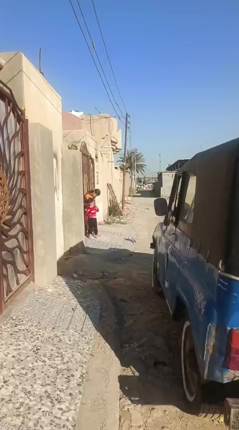 بيت للايجار 200 وره المعارض قريب عل شارع العام  ***********
