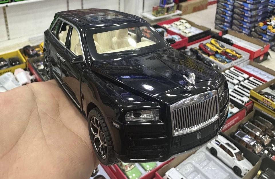 رولز رايز كولنان

٢٢ سم تقريبا السعر ٢٠ الف

توصيل ٥ الاف جميع المحافظات


**إذا كنت صاحب هذا الإعلان وتريد حذفه لأي سبب، رجاءا أرسل رسالة إلى الدعم الفني**