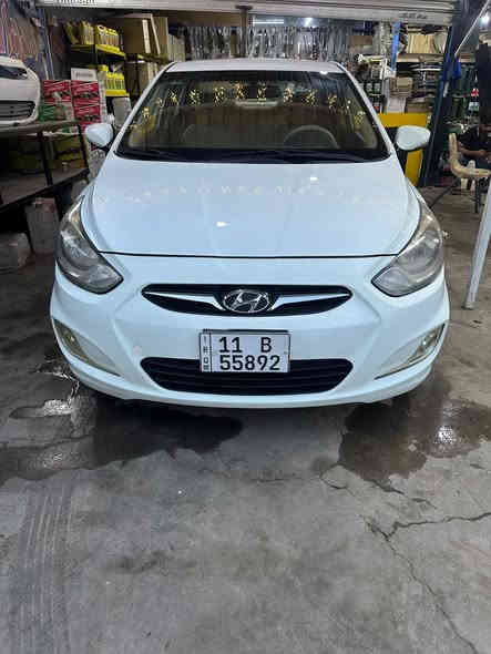 سلام عليكم اكسنت خليجي موديل 2013 السياره جديده بيها 3 قطع طبغ بدون دواخل السعر قفل 91 المكان بغداد العامريه منزل فديو كلشي موضح بي ***********
