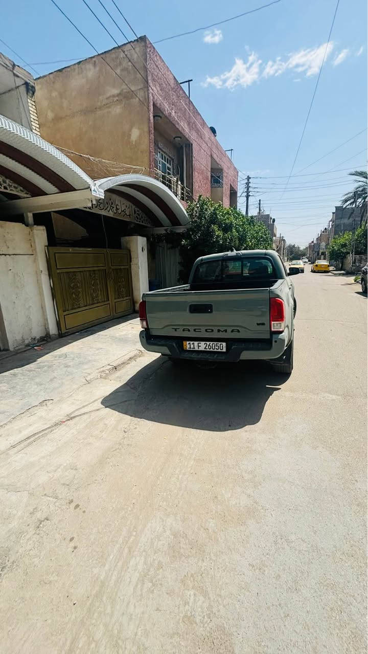 سلام عليكم تاكوما 2023 مرقم بغداد 6 سلندر مواصفات trdsport ماشيه 85 ألف كيلو و قابل للزياده بيها جاملغ عكس السائق فقط . يعني قطعه وحده سعرها 250$ و بيها مجال  *********** بغداد, العراق
