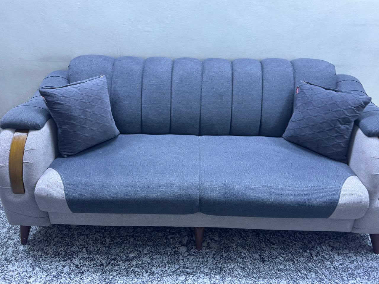 ب600


**إذا كنت صاحب هذا الإعلان وتريد حذفه لأي سبب، رجاءا أرسل رسالة إلى الدعم الفني**