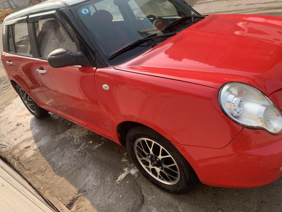 سلام عليكم ليفان 320رقم بغداد بسمي كير محرك تبريد تخم تاير جديد سعره 37مكاني بغداد رقمي ***********
