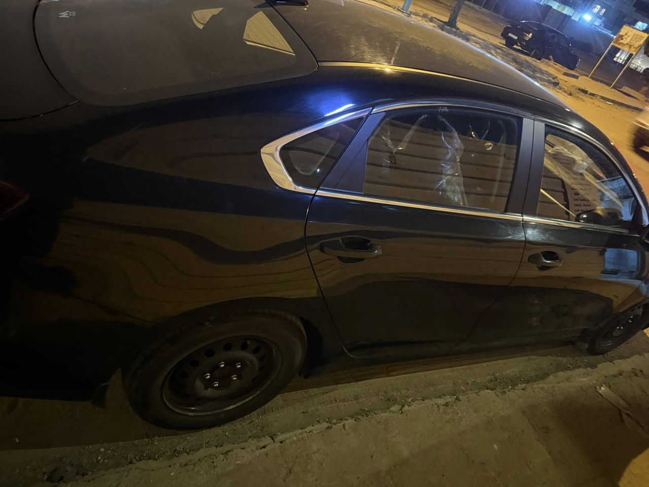 فورتي ٢٠٢٣ وارد امريكي مكينة ٢٠٠٠ حادثها فقط خشم البنيد فقد
قطعتين تبريد حساسات خلفية امامية رادار جانبي تدفئة كشنات وستيرن كير مكينة كفالة بيها فقط بارد على كد شبر بالباب الخلف السايق فقط 
السعر ١٦٥$
مكان السيارة بغداد الغزالية 
للاسفسار الاتصال او واتس اب 
***********
