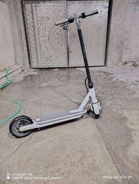 السرعة 25 السعر 250 وبي مجال  الرقم 07779736204