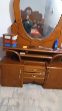 شباب غرفه للبيع كامله بسعر مناسب رقم الهاتف  07732096547