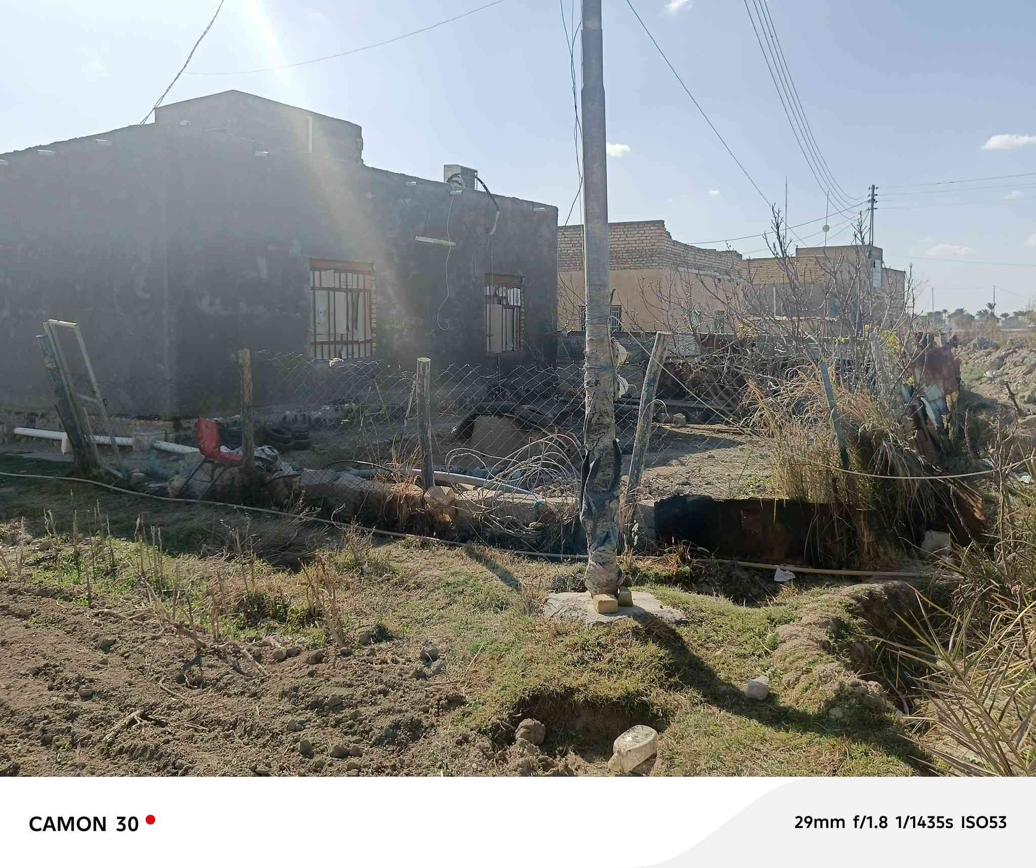 سلام عليكم  بيت لبيع معى ارض سعر خاص مساحة الرض 10 ومساحة لبيت لعرض 10 وطول 22 على طريق دوايه لبخلف سعر خاص


**إذا كنت صاحب هذا الإعلان وتريد حذفه لأي سبب، رجاءا أرسل رسالة إلى الدعم الفني**