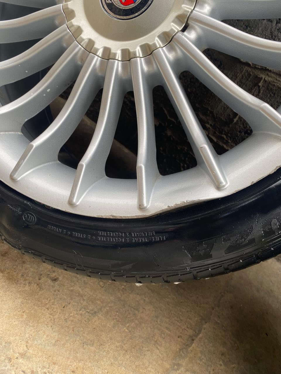 السلام عليكم
تخم ويل البنا  تو سايز واحد بي عواج واحد بي فطر بسيط ممصلحات بعدهن ع وضعهن موضحات بصوره زوج تاير نص عمره  السعر 450 مكان صلاح الدين بلد ممتواجد ع الفيس ***********
