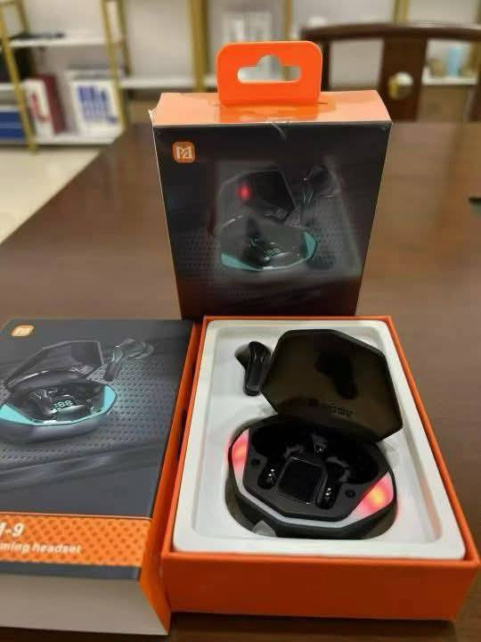 ١٥ الف توصيل مجاني
‏ايربود احترافي بشكل انيق جدا من ماركة Aroma مع مزايا الصوت العالي


**إذا كنت صاحب هذا الإعلان وتريد حذفه لأي سبب، رجاءا أرسل رسالة إلى الدعم الفني**