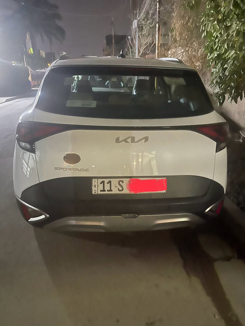 السلام عليكم
كيا سبورتج موديل 2023 خليجي
رقم بغداد الجديد باسمي 
ماشيه 55 km حقيقي 
سيارة كفالة من الصبغ والضربة والتبديل عدا شخط كد اصبع بالباب خلف السايق مواصفاتها بصمة حساس امامي خلفي بلوجكتو ..لايتات زنون ..مري شفط ..اشارة بالمري ..شاشة جبيرة بلادية وليس عمل مودات قيادة اقتصادي وعادي ورياضي ..تحكمات جهتين بالمقود ..تبريد قطعتين..شاشة اعطال.. جام اوتو.. مثبت سرعة تشغيل عن بعد السعر 215 $ 
بيه مجال ***********
