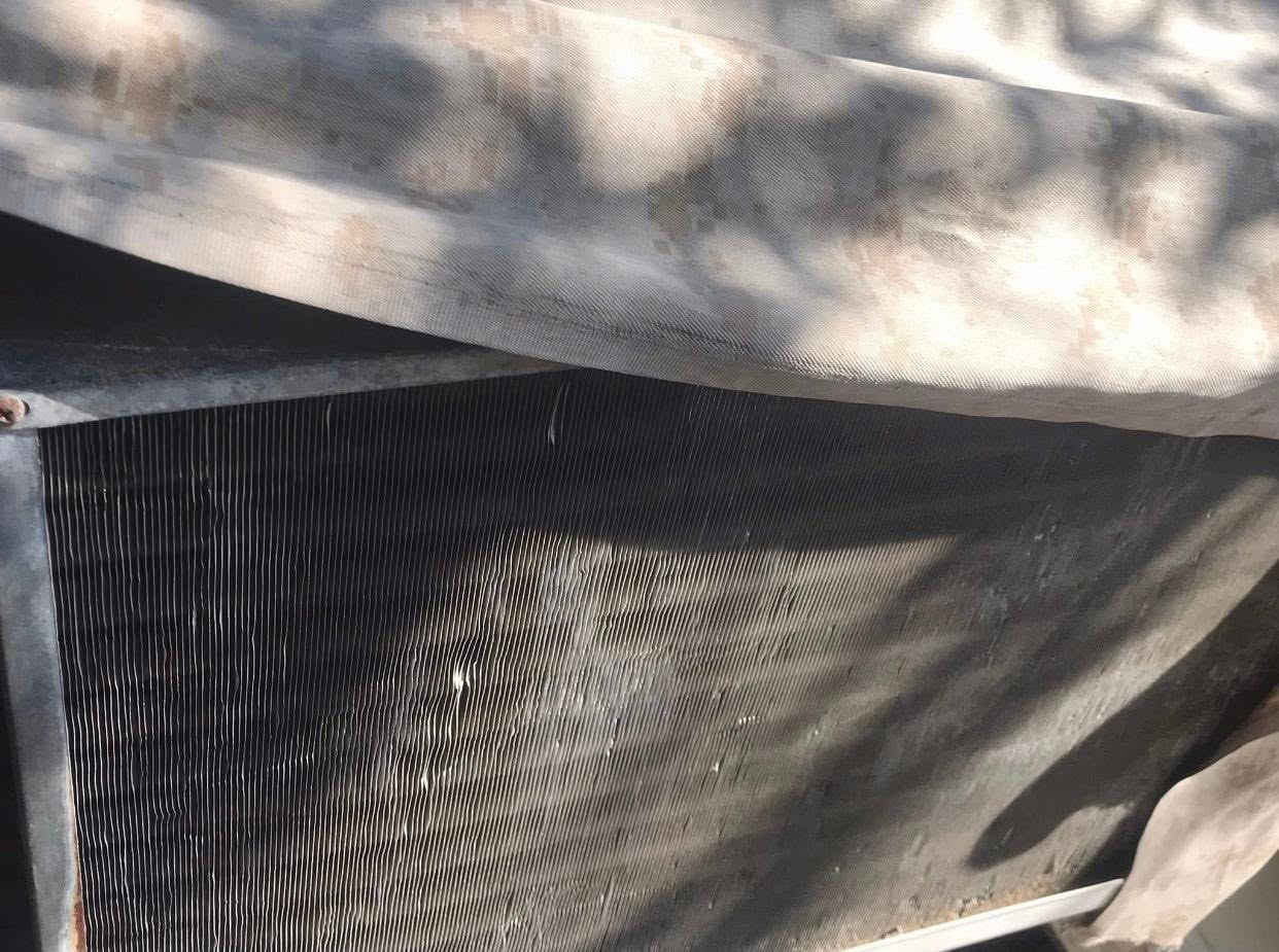 للبيع
مكيفين واحد طن ونص انفيرتر تيربو رايده ٣٢٥ وبيه مجال وواحد جنرال طنين كمبريسر هندي رايده ب٣٧٥ وبيه مجال 
نظيفات وتبريد حلو المايشتري لايتعبني 
*********** للتواصل
