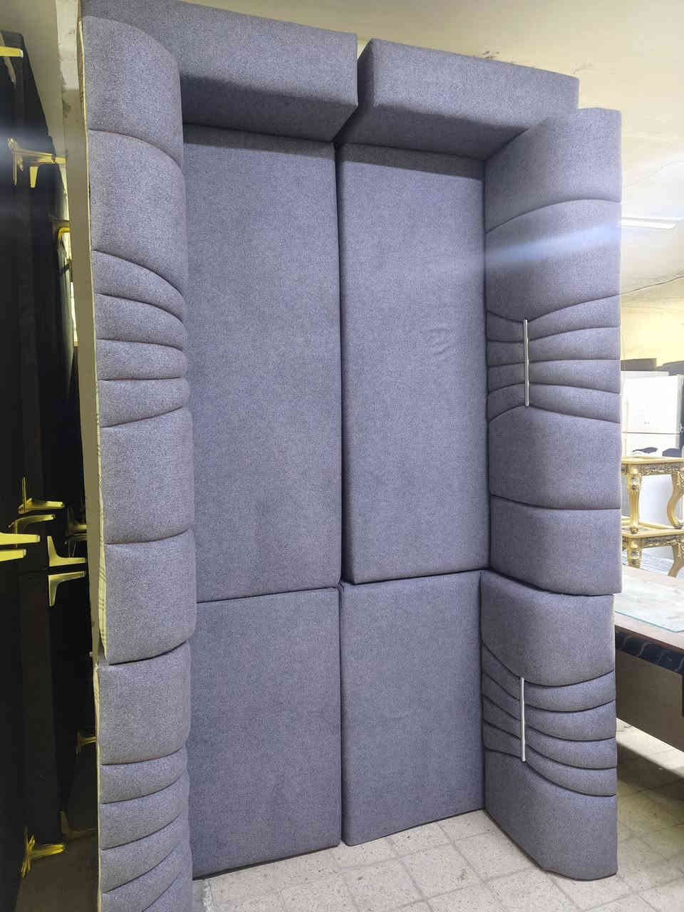 محل زياد الأثاث المنزلي 🫴 
تم وصول وجبه جديده من الدواوين 

ديوان فصال شغل عراقي 
مع وصل ضمان الجودة.    سعر الديوان فقط 280 الف السعر ثابت  يوجد خدمت توصيل. قياس الديوان 7 أمتار 11 مقعد 5 قطع 
العنوان تكريت شارع الزهور الفرع الي بين قاسم مول وافران الكرخ محل زياد الأثاث المنزلي 🫴 
***********
