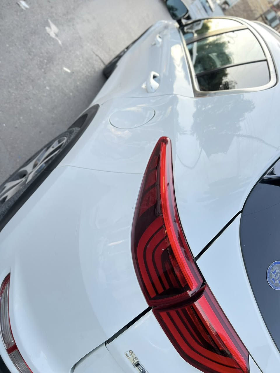 #بيع سريع سبورتج م 2017 امريكي حادث   #صور السونار مرفقا #فول موصفات البنوراما 1/1بصمةً تشغيل وبصمة أبواب شاشة كبيرة كامرة خلفية كشنات جلد حراري كهربائي مكينة تيربو ويل كب كروم داخل لونين تبريد قطعتين مانع انزلاق نضام صعود ونزول جبال نضام ايكو اقتصاد بانزين وبيها مواصفات اكثر سيارة جديدة وجاهزة كل نقص مابيها رقم أربيل الجديد تحويل وكالة اني حاظر #السعر ١٥٥ بيها مجال بسيط مكان السياره حي اور *********** اخًون بعد بيها هوايه موصفات
