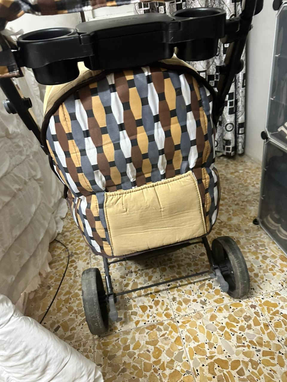 عربانه اطفال للبيع نظيفه جداا مابيها اي ضرر
كبيره ودبل تاير 
مكاني بغداد الحريه


**إذا كنت صاحب هذا الإعلان وتريد حذفه لأي سبب، رجاءا أرسل رسالة إلى الدعم الفني**