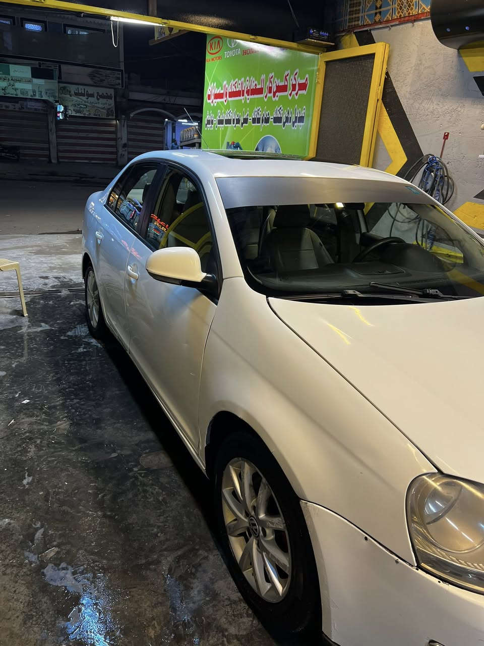 جيتا 2010 مصبوغ حزام ضربتها جاملغ ايسر امامي مابيها اي نقص محرك وكير بشرط تحويل مباشر باسمي سعرها 65 قفل بدون معامله للاستفسار *********** العنوان ديالى بعقوبه
