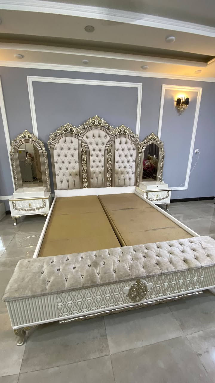 السلام عليكم،  غرفة ترڪية تُكمة للبيع مابيها أي أضرار


**إذا كنت صاحب هذا الإعلان وتريد حذفه لأي سبب، رجاءا أرسل رسالة إلى الدعم الفني**