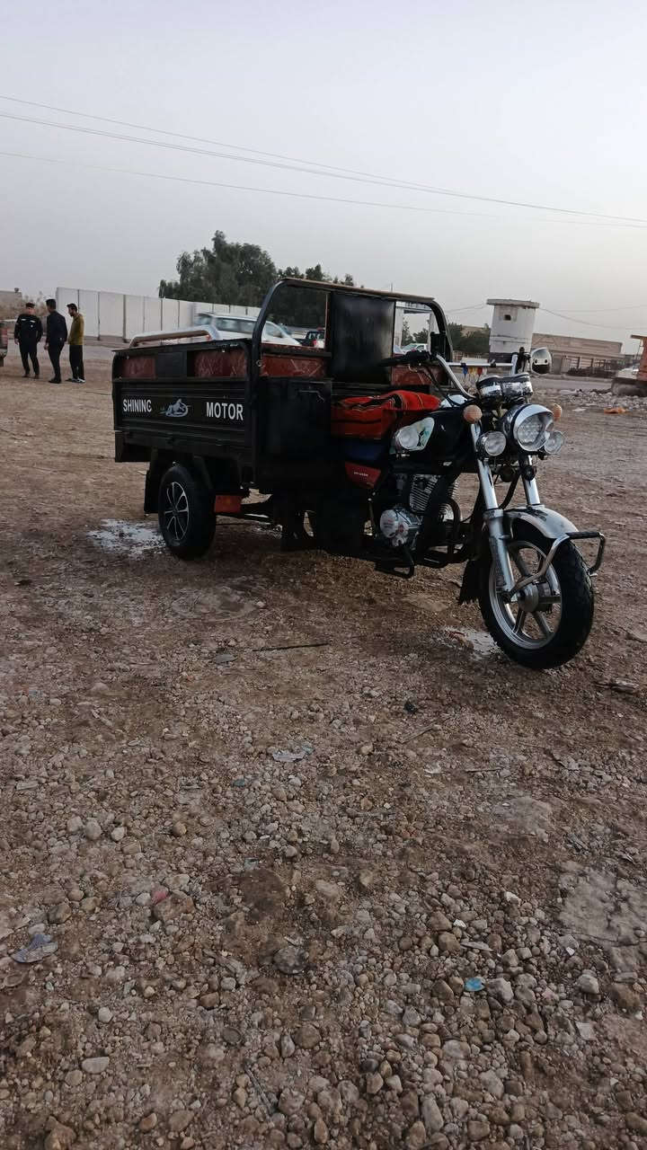 سلام عليكم  ستوته صقر البيع مديل 2020محرك توه شاده مديل 2022 مراوس او بيع ب 1600بيه مجال مكاني بغداد النهروان وتساب وتصال ***********
