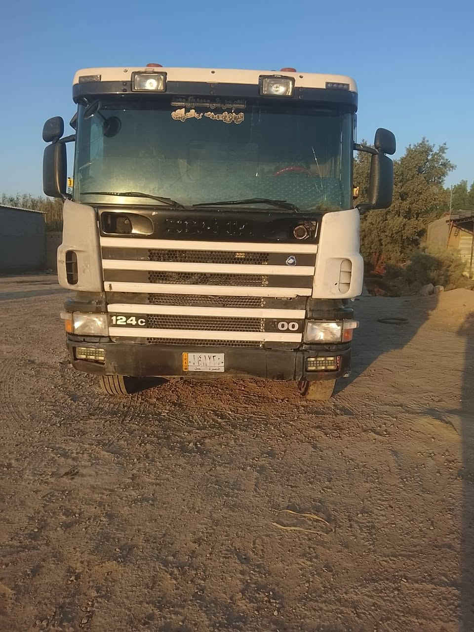 سلام عليكم سيارة البيع سكانيه عكرب بومه موديل 99مجموعه خفيفة سيارة جاهزه العمل بس بيه فطر بشاصي رقم الجوال ***********

